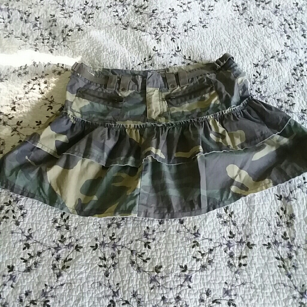 Star jeans tiered camo mini Y2K